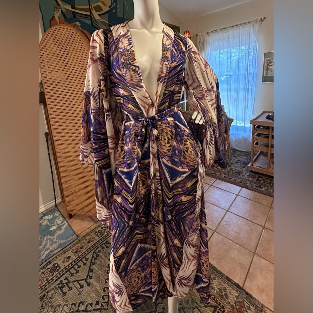Jennifer Grace gauzy flowing cover up robe w/pockets sz Small